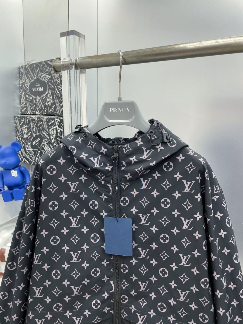 Louis Vuitton Outwear